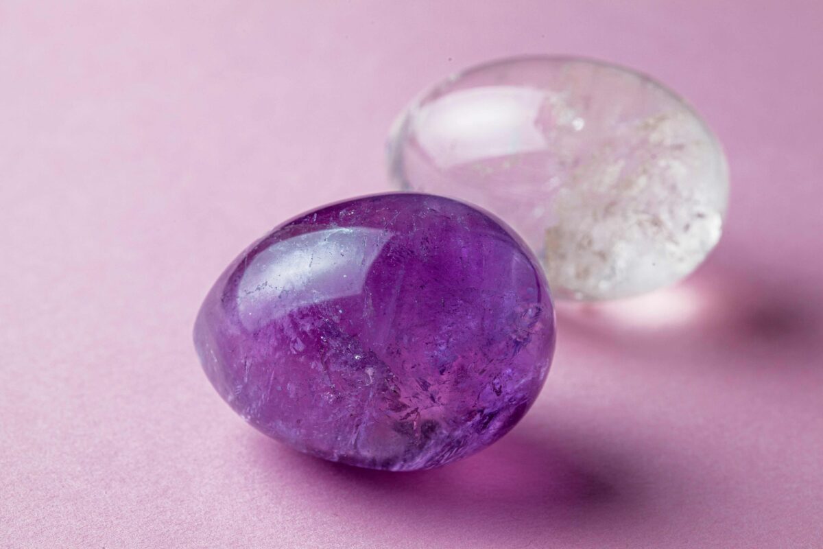 Penkių akmenų vadovas (lapkričio 21 d.): Sužinokite, kuris Zodiako ženklas šiandien įgyja gyvybingumo ir klestėjimo su savo unikaliu brangakmeniu!