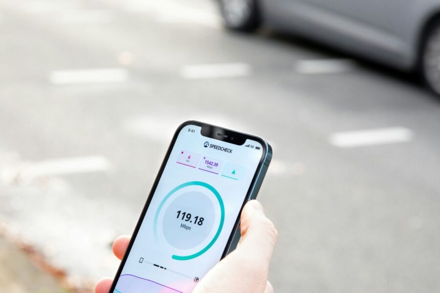 Internetas veikia lėtai ir lūžinėja? Ekspertai pasakė, ką privalote padaryti jau dabar