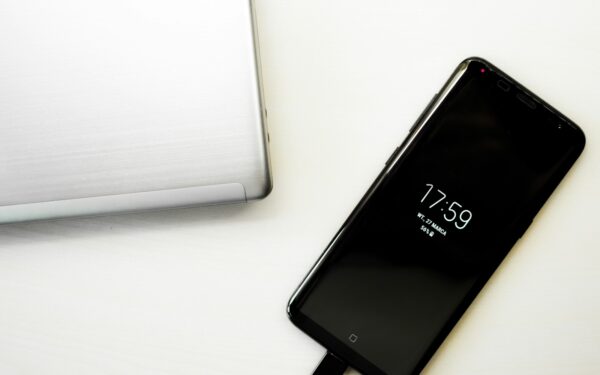 Nustokite netinkamai krauti savo telefoną, štai ką kasdien darote neteisingai