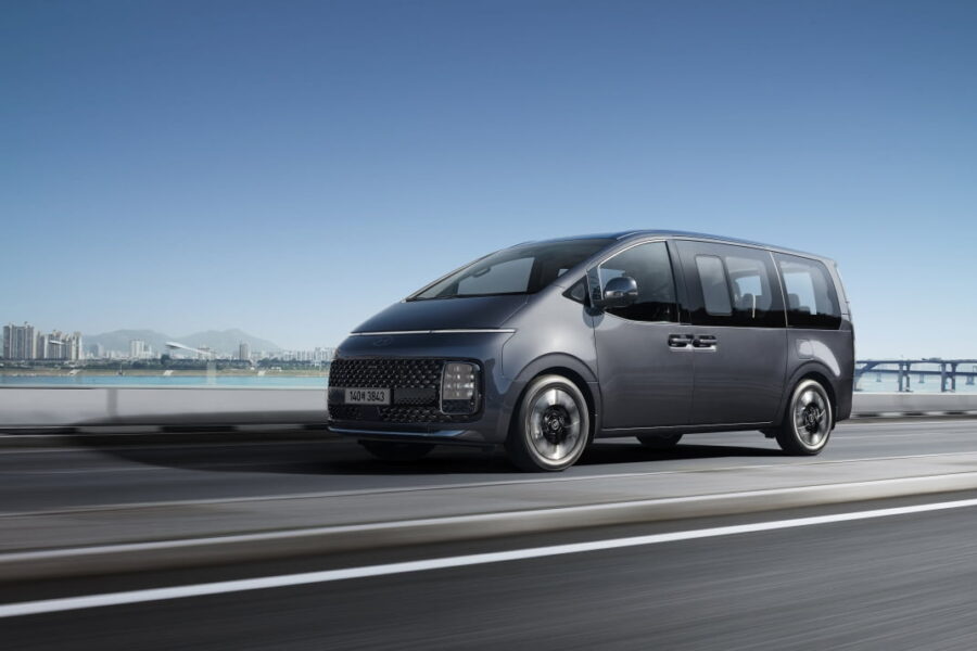 „Hyundai“ ruošia įspūdingą elektrinį automobilį, debiuto laukiama Briuselyje
