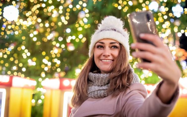 Naujųjų naktį patyrė šoką: telefonas ėmė zvimbti kaip per darbo piką