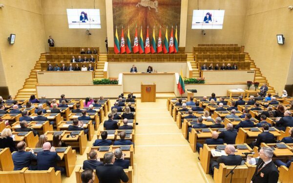 Naujas politinis konfliktas? Seime svarstoma rezoliucija dėl EP nesikišimo į vidaus reikalus