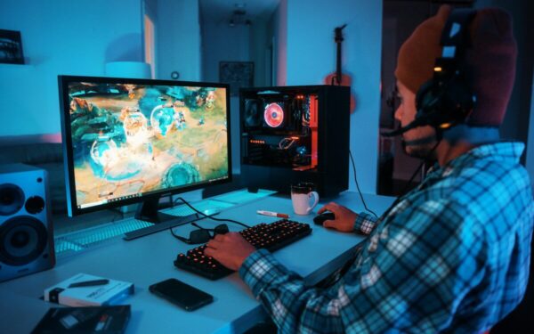 Populiariausi „Steam“ žaidimai šiemet: sužinokite, kas sulaukė daugiausiai dėmesio