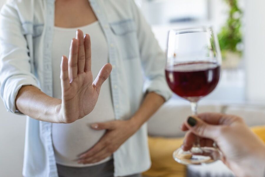 Nustokite gerti alų ir kitą alkoholį: kone du metus negerianti moteris atskleidė, kas pasikeitė