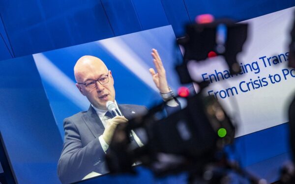 „Čekiukų“ byloje prieš Sabutį nurodyti įspūdingi kiekiai kuro ir televizorius su garso sistema