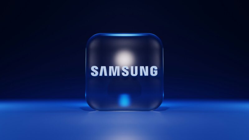 Pigiausias „Samsung“ telefonas su 5G: naujasis „Galaxy A“ serijos išmanusis nustebins daugelį