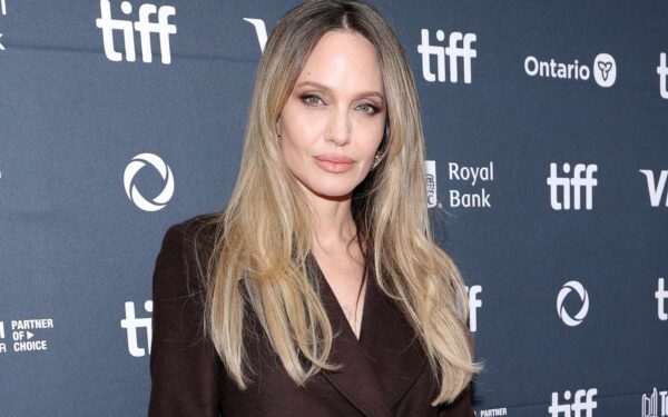 Ar tai atsisveikinimo pradžia? Angelina Jolie veiksmai JAV kelia klausimų