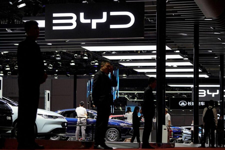 ES siunčia rimtą signalą Kinijai: pigūs elektromobiliai galės išvengti muitų, bet tik su sąlygomis