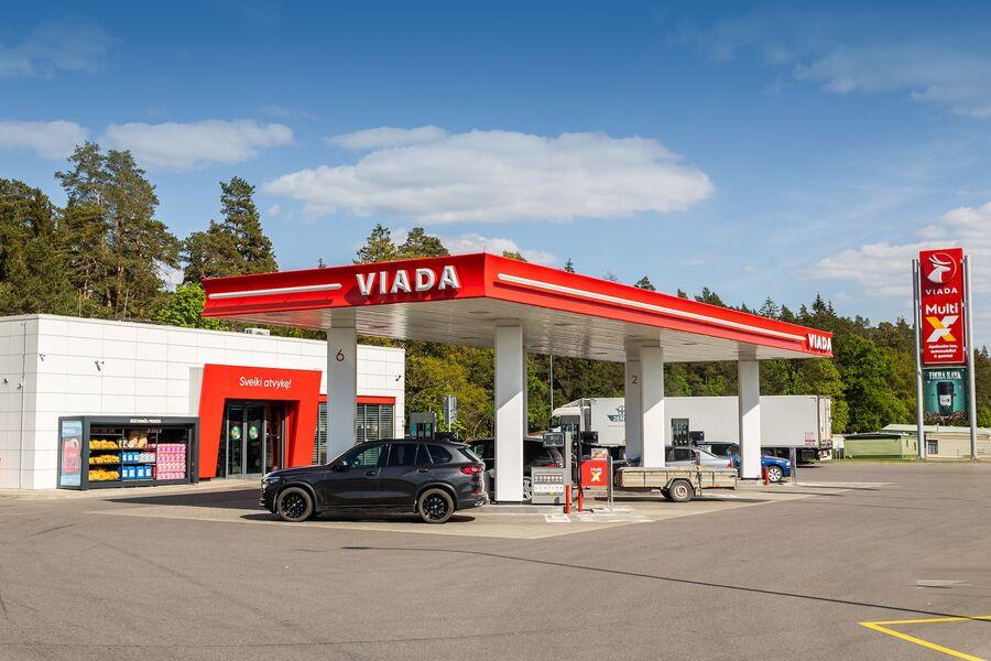 Dyzelino eros pabaiga? „Viada“ skelbia apie milijonines investicijas, tai gali pakeisti visą rinką