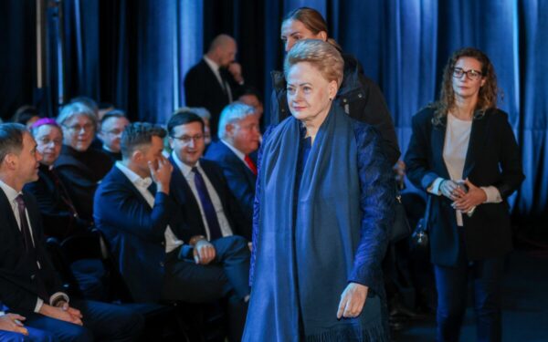 Grybauskaitė per Nepriklausomybės dienos minėjimą pasiuntė žinutę, kuri jau sulaukia audringų reakcijų