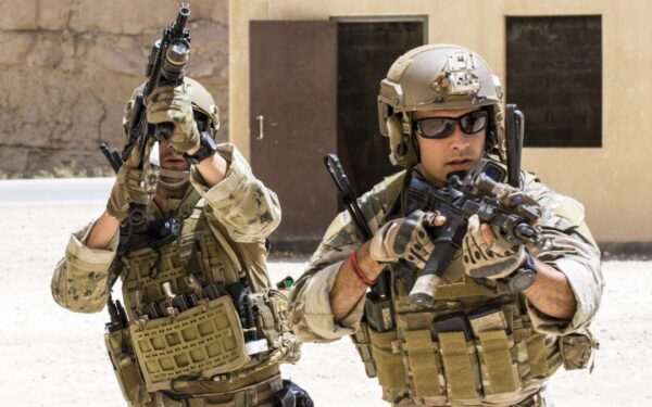 JAV elitas Venesueloje: šokiruojantis planas sučiupti Madurą ir pažeminti priešai