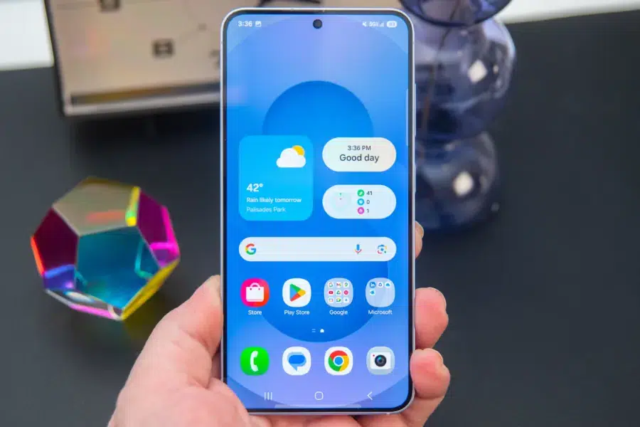 Pasirodė naujųjų „Samsung“ flagmanų nuotraukos, gerbėjams teks gerokai nusivilti
