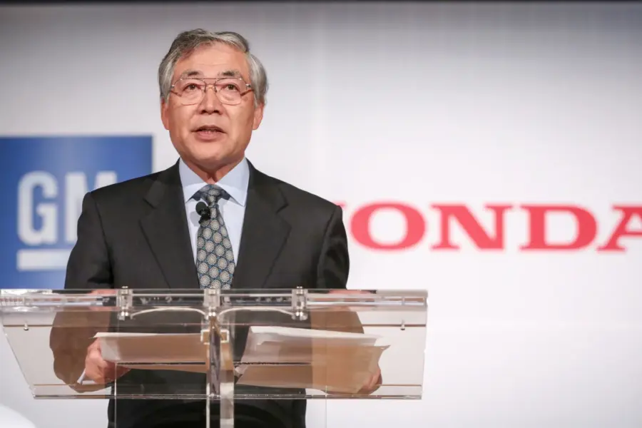 Keičia planus dėl vandenilio automobilių: „Honda“ nutraukia bendrą projektą su „General Motors“