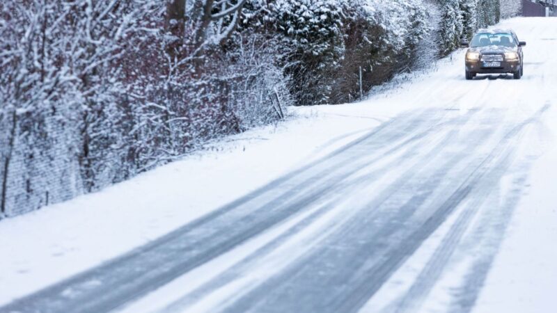 Snygis sugrįžo, o klausimas tas pats: ar sostinėje gatvės valomos pakankamai gerai?
