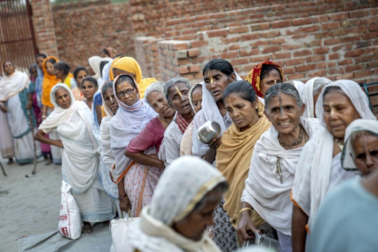 Šokiruojanti senolės istorija: mirusia palaikyta senolė atgijo likus valandai iki jos pačios laidotuvių