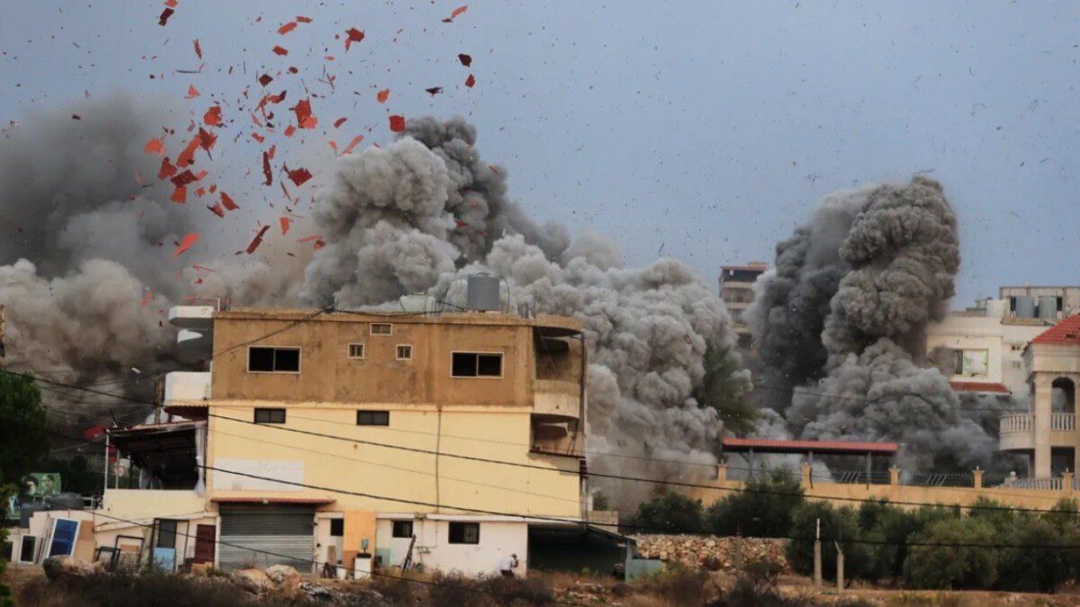 Izraelis bombardavo pietų Libaną: pranešama apie žuvusį civilį ir sunaikintą infrastruktūrą