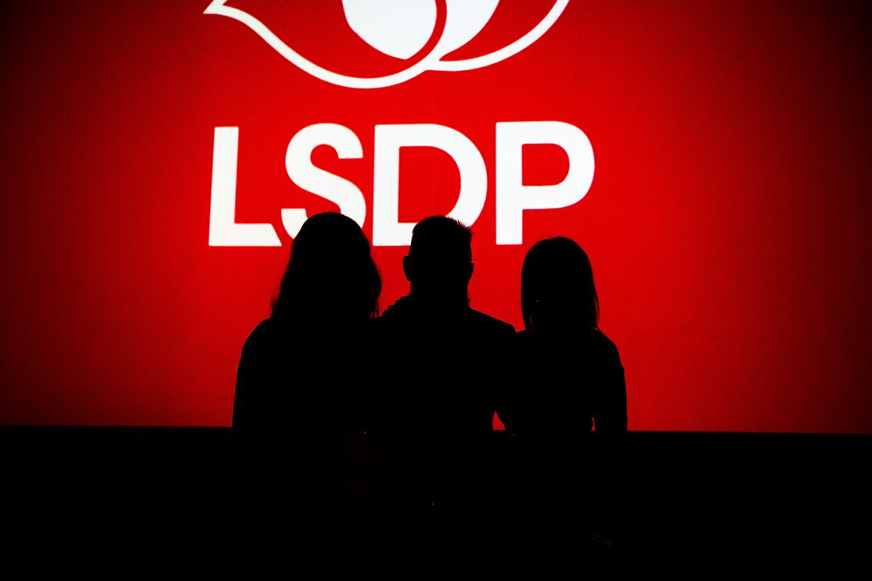 LSDP metų apžvalga: skandalų virtinė, sudaužyti pažadai ir nutylėtos intrigos