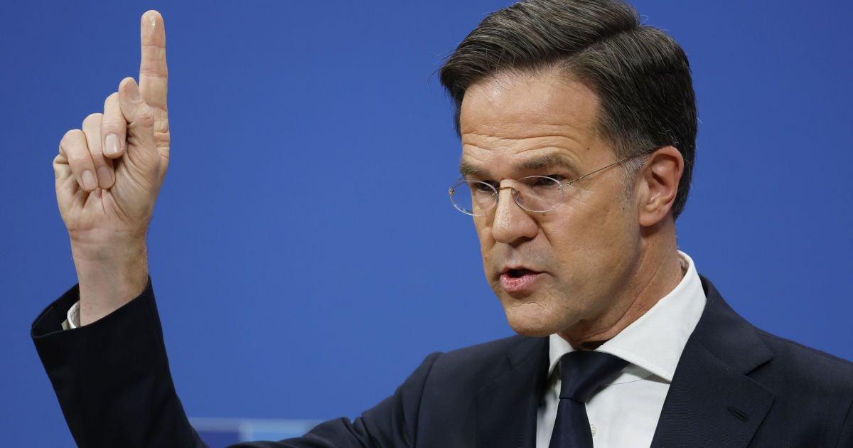 Diplomatija ar eskalacija? NATO vadovas prabilo apie vienintelį kelią Grenlandijos krizėje