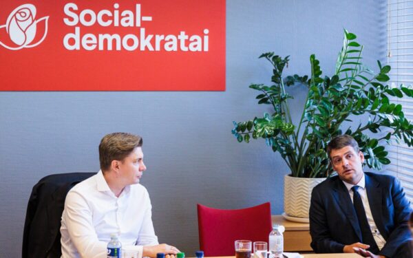 Visiškas chaosas partijoje: net savi nebesupranta, kas vyksta Socialdemokratų viduje