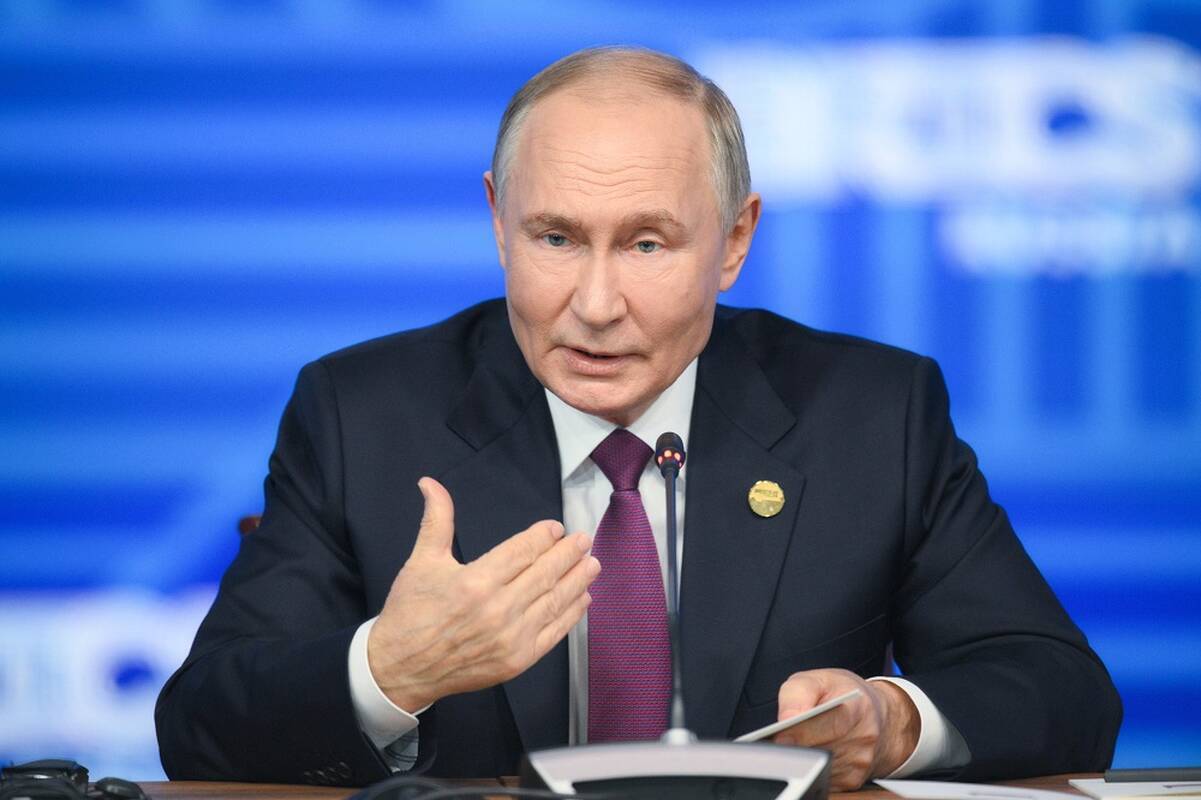 Kremliaus ultimatumas: Rusija sako, kad Ukrainai baigiasi laikas sutikti Maskvos taikos sąlygas