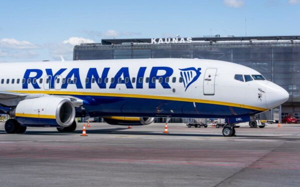Keliautojams – blogos naujienos: „Ryanair“ naikins dalį skrydžių, sužinokite, kas keičiasi