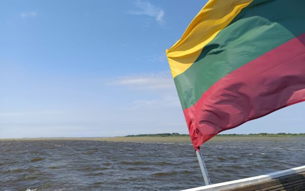 Lietuva dominuoja tarp Baltijos šalių: įvardijo, ką apie mus rašo užsienio žiniasklaida ir kodėl