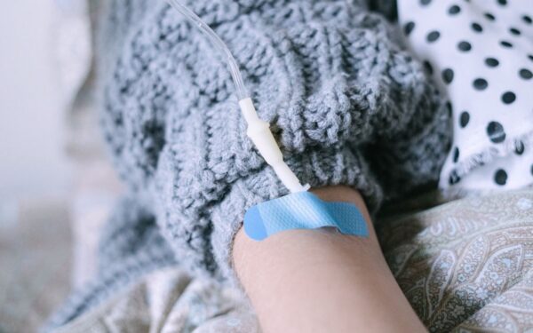 Tyrimas JAV atskleidė: šis įprotis ilgainiui smarkiai didina vėžio riziką