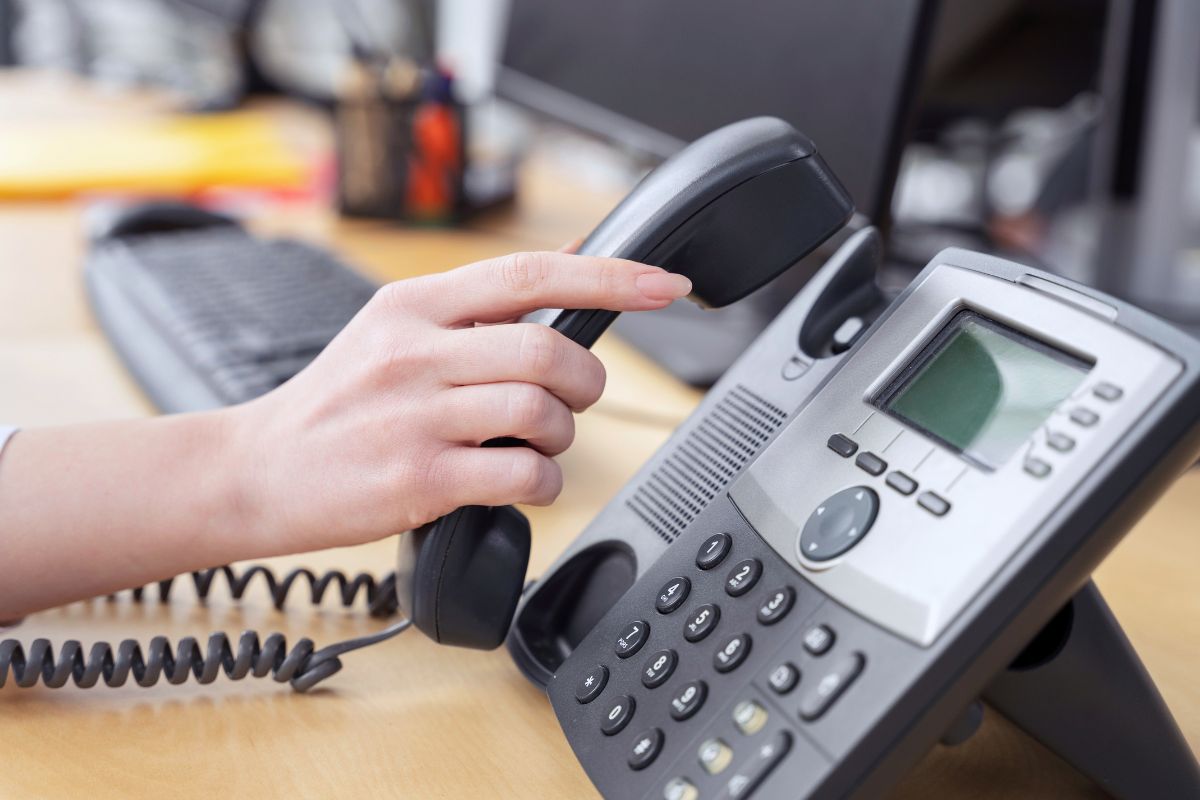 Apsimetė policija, bankais ir elektros tiekėjais: Vilniaus apskrityje apgauti keturi žmonės