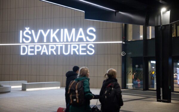 Ar Lietuva taps patrauklesnė grįžtantiems emigrantams? Siūloma keisti nedarbo išmokų mokėjimo tvarką