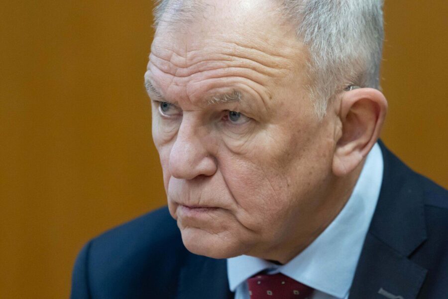 Politinis akibrokštas: Andriukaitis kelia klausimą, kuris Lietuvoje laikytas uždarytu