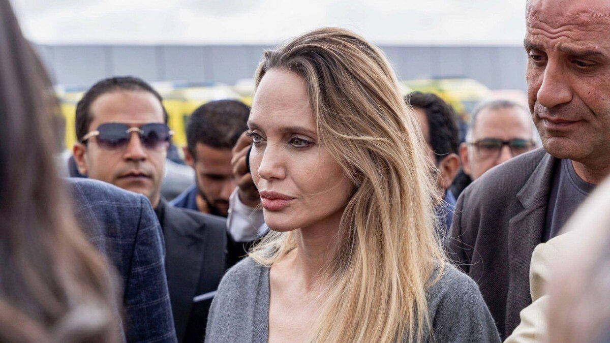 Dėmesys humanitarinei krizei Gazoje: Angelina Jolie lankėsi Rafacho pasienyje