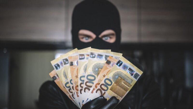 Ar tai pasitikėjimo krizė? STT tyrimas kelia klausimų apie pasitikėjimą valstybe ir jos institucijomis