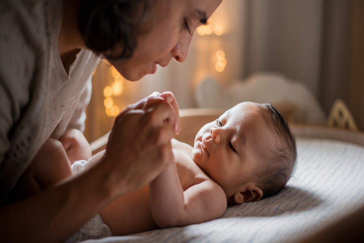 Vaiko kūno kalba: kaip suprasti kūdikio signalus ir poreikius