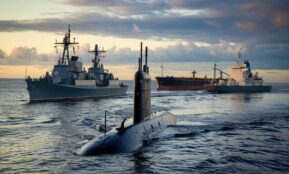 Rusijos povandeninis laivas seka amerikiečių persekiojamą tanklyvį Atlanto vandenyne