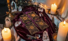 Tarot kortelių būrimas: kaip sužinoti savo ateitį