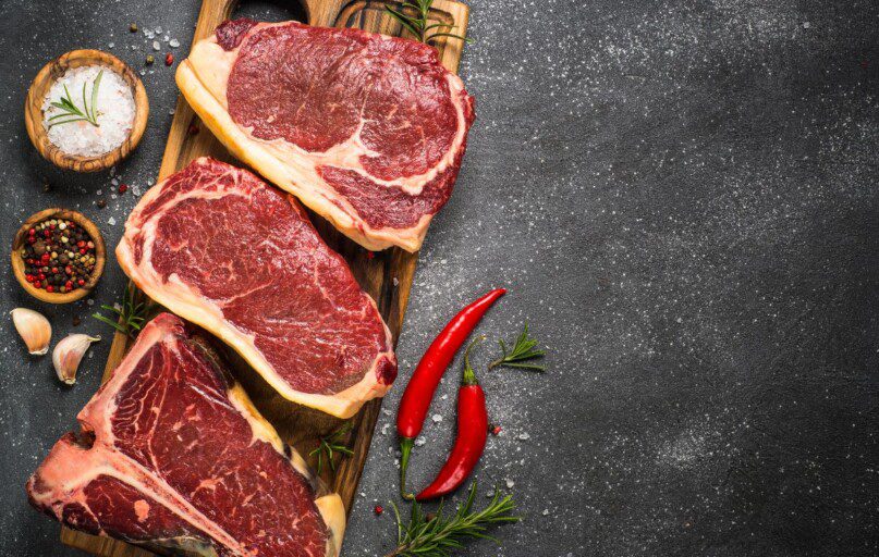 Atsisakėte mėsos? Štai kas iš tikrųjų pradeda vykti jūsų organizme po kelių savaičių