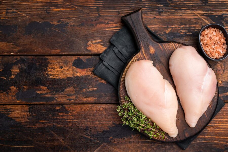 Namų sąlygomis paruoštas vištienos delikatesas: toks vyniotinis pranoksta parduotuvines dešras