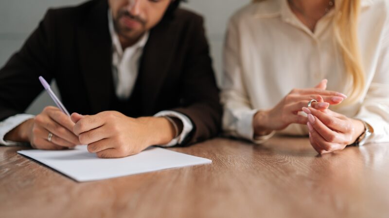 Pensijos spąstai skyrybose: viena neapgalvota detalė gali kainuoti tūkstančius