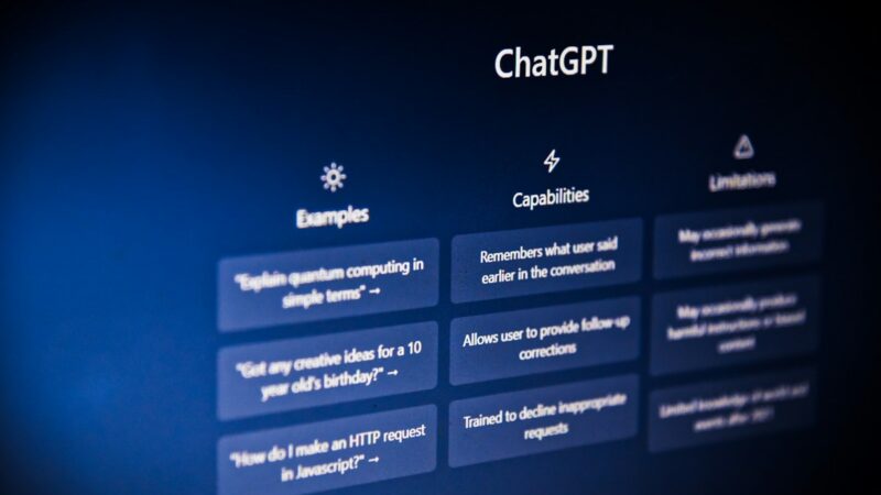 „ChatGPT“ kūrėjai kurs įrenginį panašų į „iPod Shuffle“, sužinokite, ką jis galės daryti