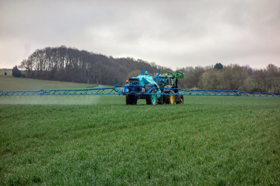 tractor, fertilizer, pesticide, spray, agriculture, field, rural, nature, machine, farmer, fertilize, fertilizer, fertilizer, fertilizer, fertilizer, fertilizer, pesticide, pesticide