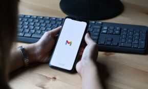 Gmail“ vartotojai pavojuje: „Google“ slapta skenuoja jūsų laiškus dirbtiniam intelektui