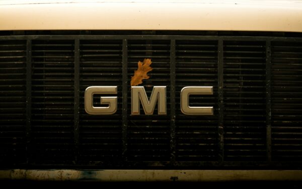 JAV milžinės rekordas: „General Motors“ automobilių pardavimai Kinijoje priartėjo prie milijono