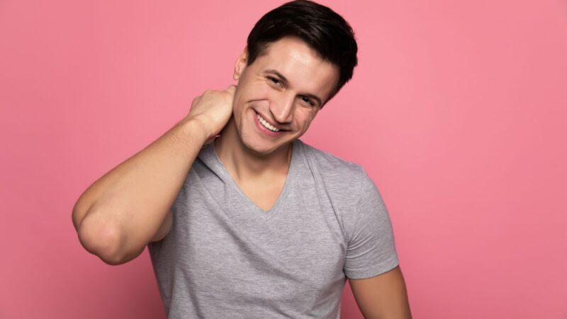 Kaip išsiugdyti charizmą: šie patarimai keičia žmones greičiau, nei tikitės