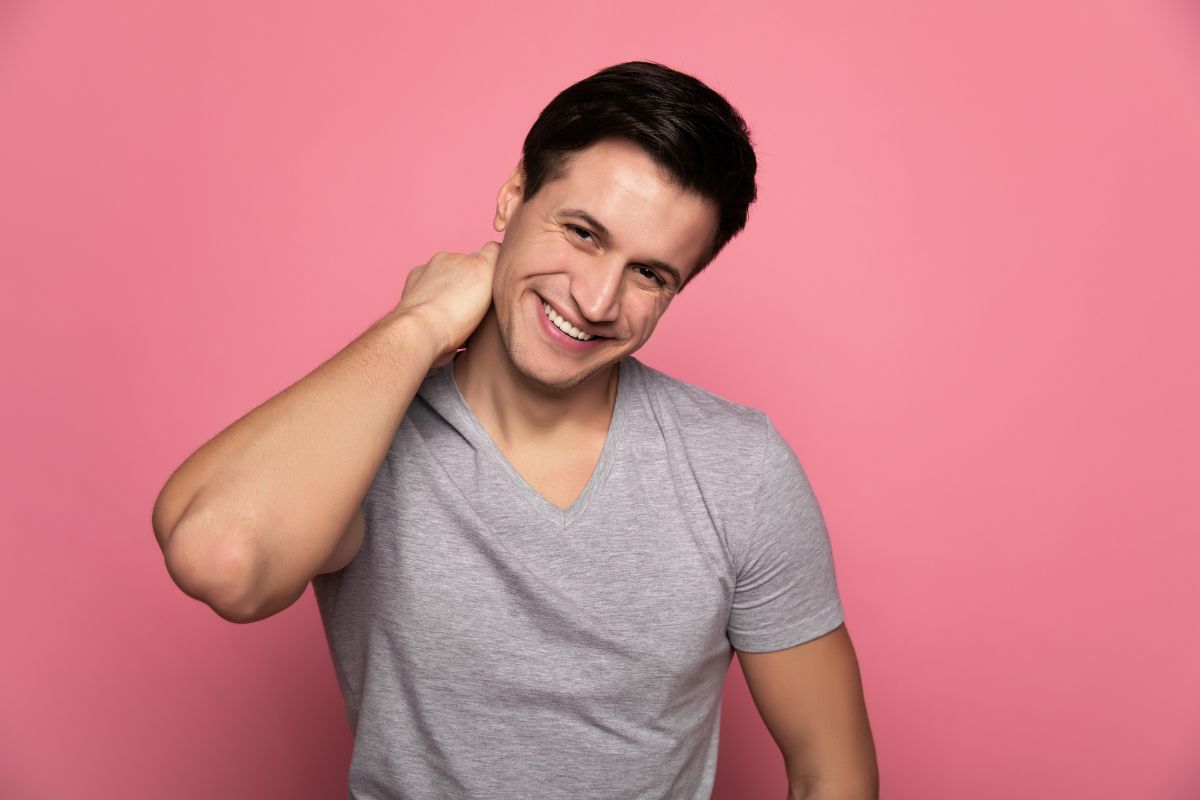 Kaip išsiugdyti charizmą: šie patarimai keičia žmones greičiau, nei tikitės