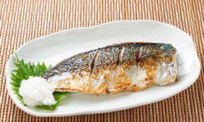 Kodėl mitybos specialistai rekomenduoja valgyti skumbrę ir kas šios žuvies turėtų atsisakyti?