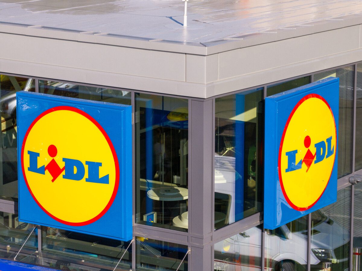 Pamiršote telefoną, bet norite nuolaidų? Sužinokite, kokį sprendimą savo pirkėjams paruošė „Lidl“