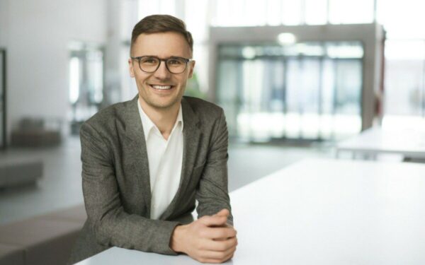 Lietuvos pramonę netrukus sukrės technologijų lūžis: jungumas ir moksliniai tyrimai perrašo žaidimo taisykles