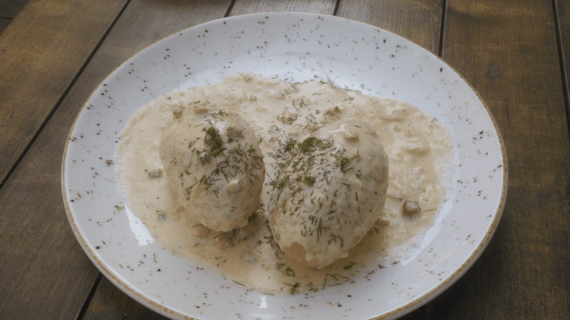 Cepelinai visada kieti ar per daug vandeningi? Dažniausios klaidos, kurios gadina patiekalą