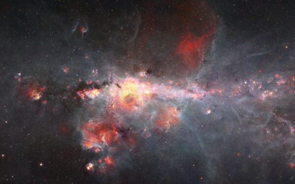 Mokslininkus gluminantis kosmoso objektas: „James Webb“ pažvelgė į keistą mirštančią žvaigždę