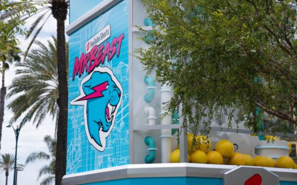 Nauja verslo kryptis „MrBeast“ karjeroje: investuoja į bankininkystę, įsigijo „Step“ programėlę